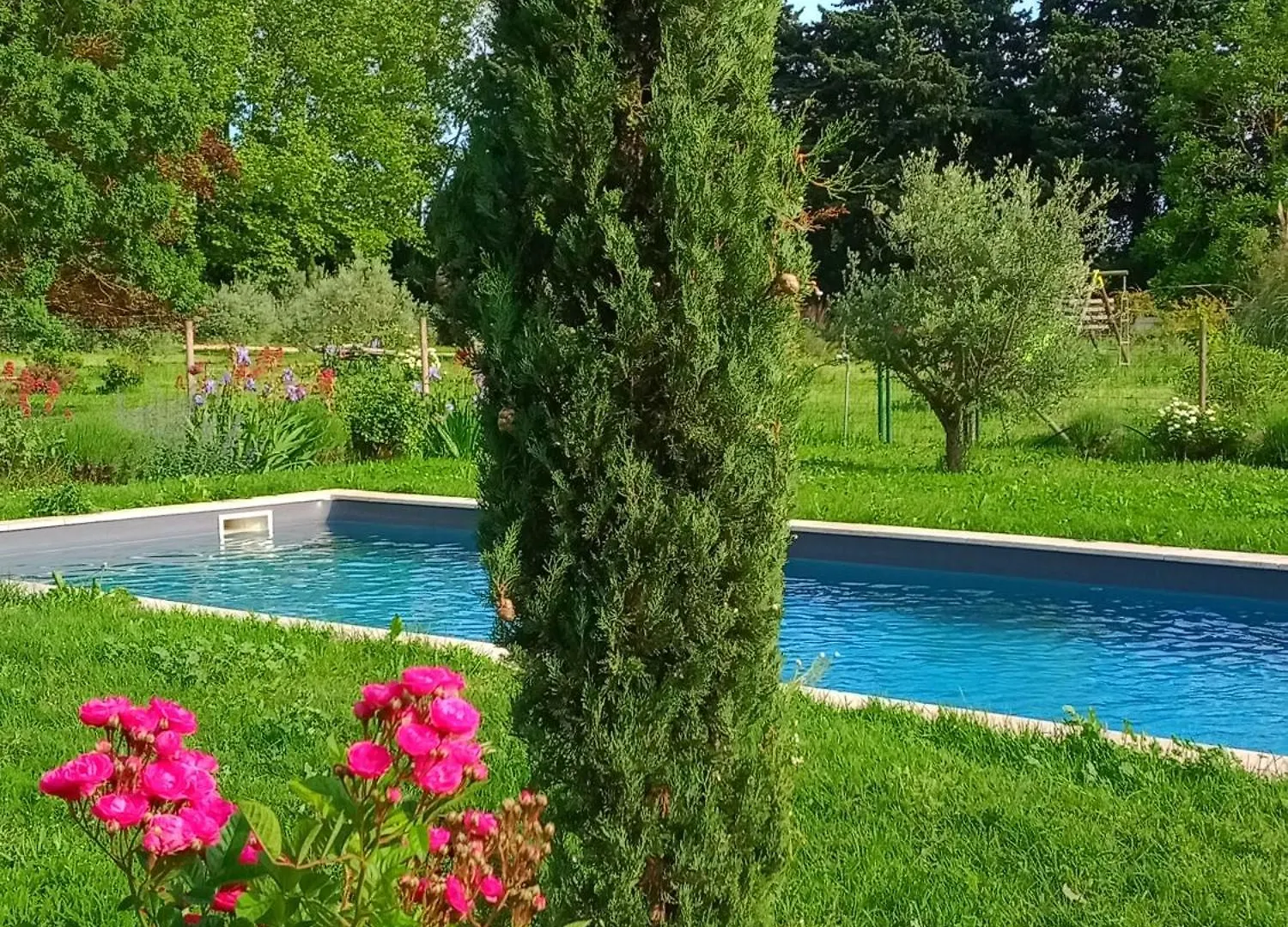 Villa Mas De Karlotte à Pernes-les-Fontaines Hébergement de vacances